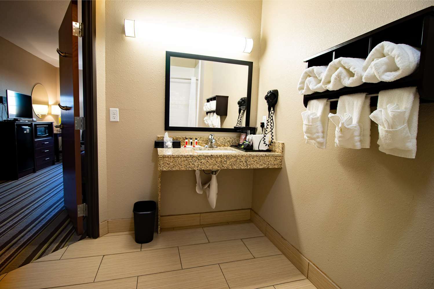 Surestay Plus Hotel By Best Western Owasso Tulsa North Phòng bức ảnh